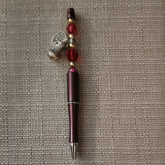 g22 Elegant Red Beaded Pen with Charm - Picture 1 of 2